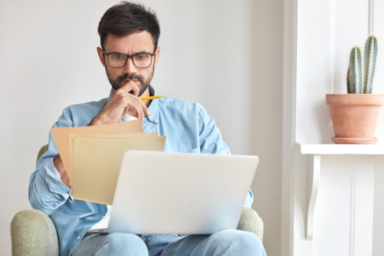 Financial professionals using ProgXTool software for data analysis and reporting